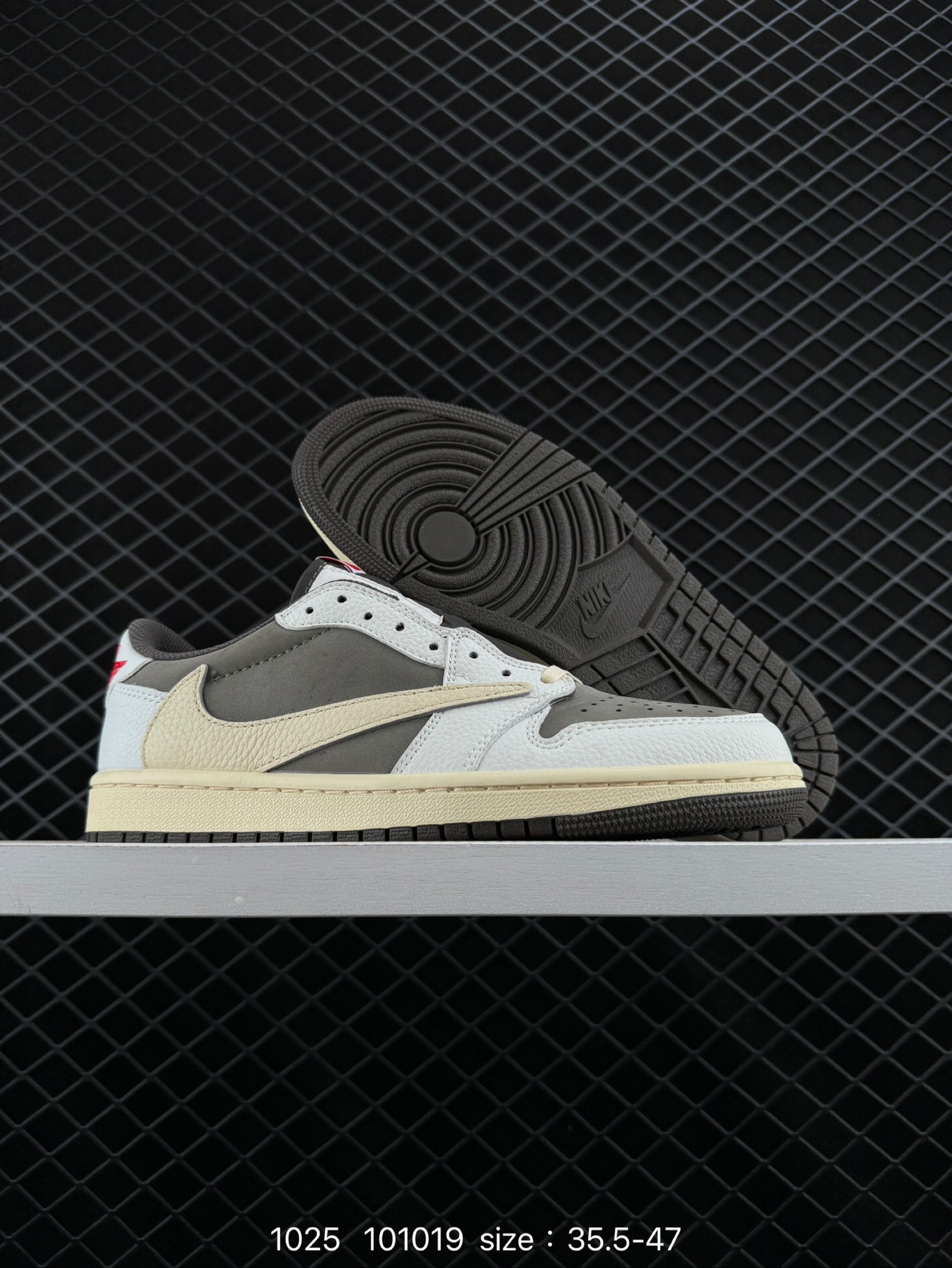 fragment design x Travis Scott x Nike Air Jordan 1 Low OG SP”Black/Green Toe“
